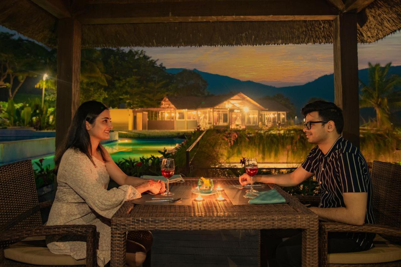 Encore A Boutique Resort Mulshi エクステリア 写真