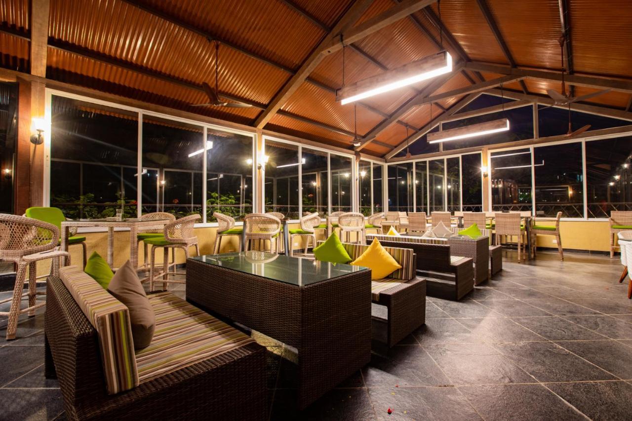 Encore A Boutique Resort Mulshi エクステリア 写真